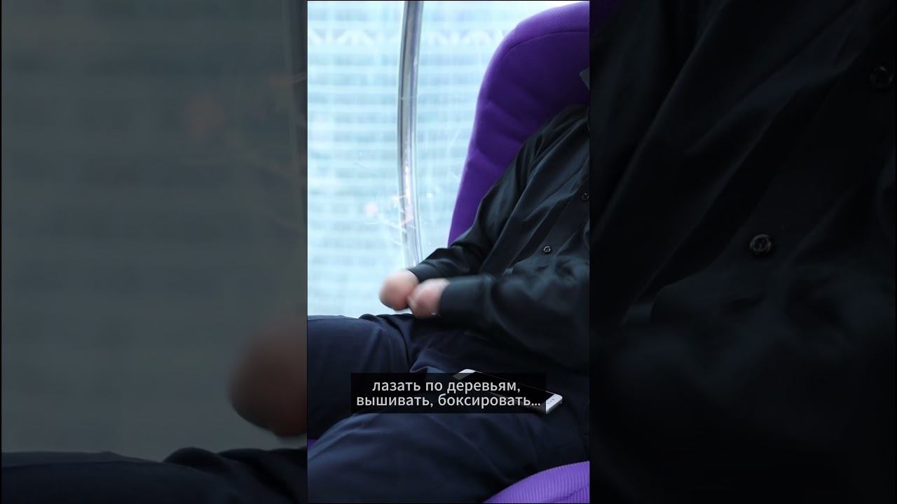 Александр По родился без кистей и ног. Мать отказалась от него, но нашла сына через 35 лет #shorts смотреть онлайн