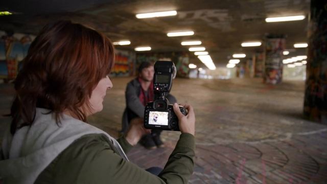 Kreativ Blitzen mit den Canon Speedlite Blitzgeräten смотреть онлайн