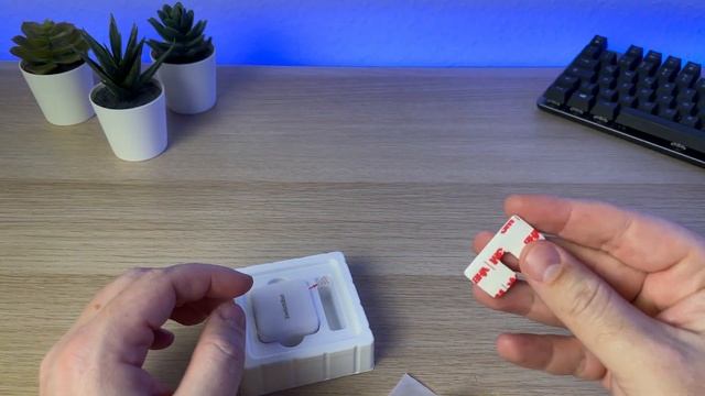 SwitchBot Smart Home Gadgets review (Smart Hub Mini, Color Bulb, SwitchBot Bot, Indoor Camera) смотреть онлайн