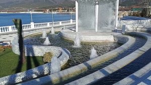 Красивая Набережная в Кабардинке , январь 2025 заскочили посмотреть.