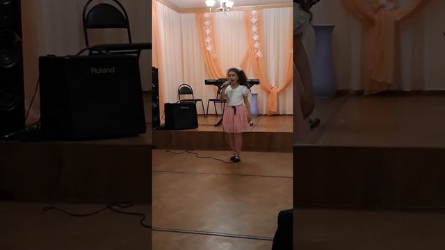 Мне сегодня скучно смотреть онлайн