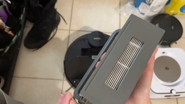 Robot vacuum party; 11 robot vacuums VS POMPOMS!