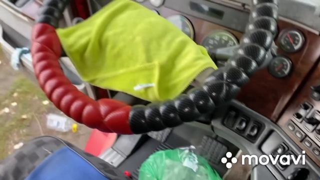 Пол дела сделал, Freightliner дома