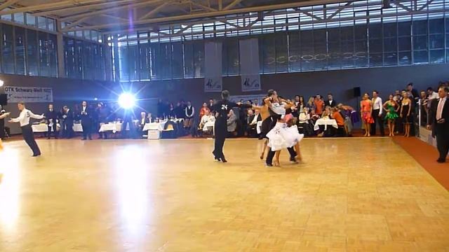 Samba,Berlin Championships Amateur A Latin смотреть онлайн