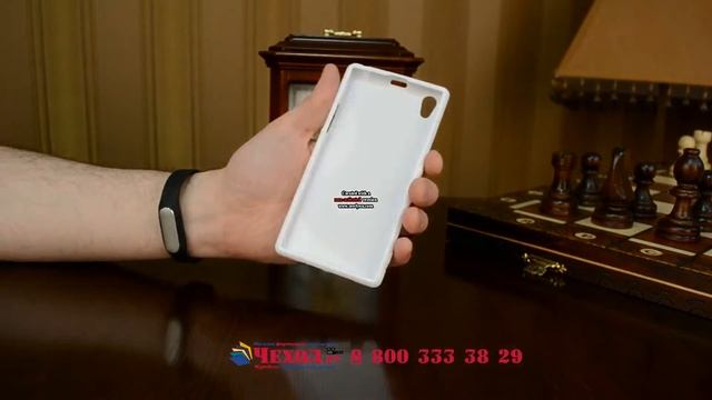 Ультра-тонкая из мягкого силикона задняя панель-накладка для Sony Xperia Z1 Compact D5503 белая смотреть онлайн