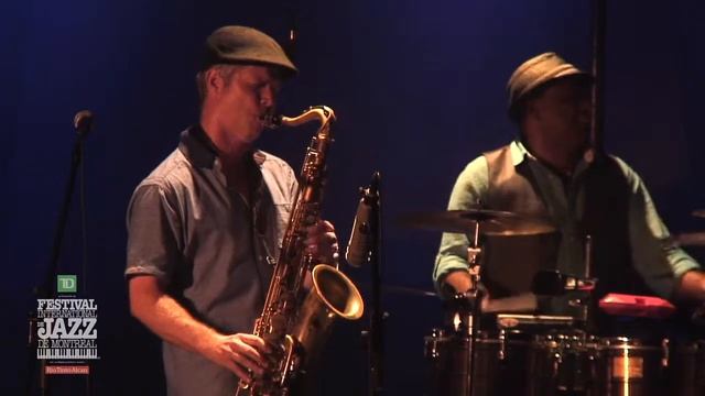 Joel Miller et Honeycomb (2013-07-03) L'Astral (Maison du Festival Rio Tinto Alcan) смотреть онлайн