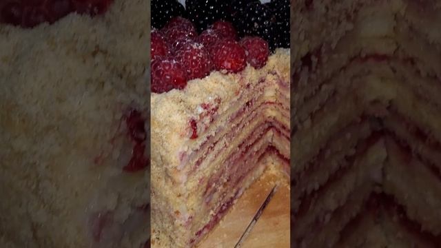 Медовик ПОЛНЫЙ РЕЦЕПТ НА МОЕМ КАНАЛЕ full recipe on my YouTube channel смотреть онлайн