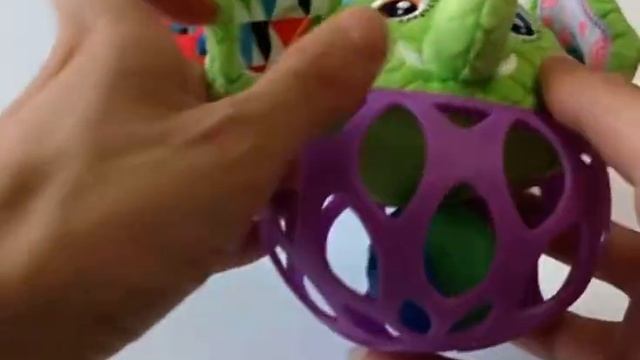 Тактильный мяч для захвата с колокольчиком смотреть онлайн