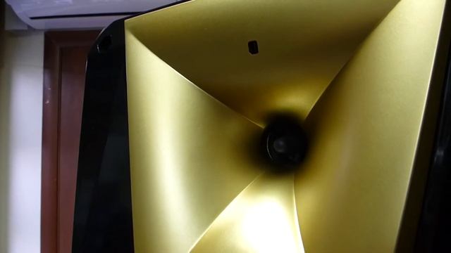 Колонка караоке BK-801 с Mic/Blu/FM/SD/USB смотреть онлайн