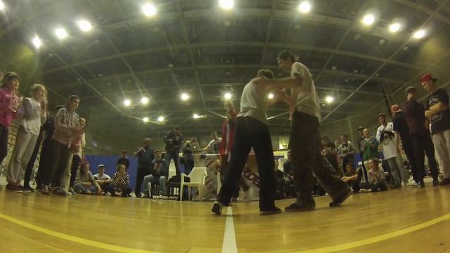 Dobriy vs Kazim | 1:8 | hip hop PRO | VIZOV | MAGNITOGORSK | 06 03 2016 - #bboy #bgirl #breakdance смотреть онлайн