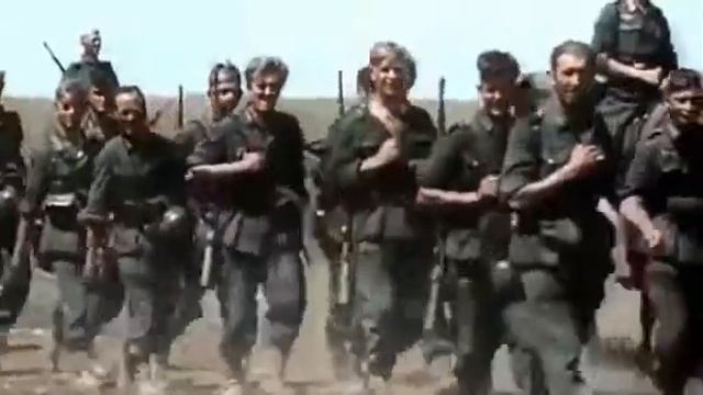 Идут по Украине - солдаты группы 'Центр' смотреть онлайн