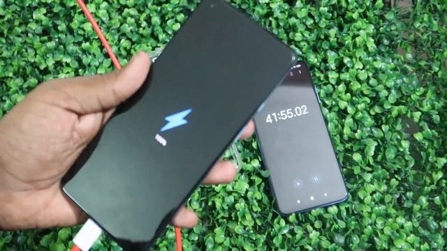 OnePlus 9R Battery Drain & Fast Charging Test 🔥 100% Charged In ? 💥