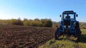Дискование огородов перед посевом озимой пшеницы новым дискатором...