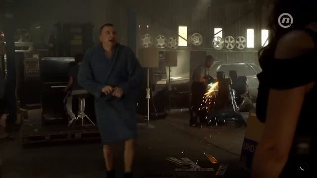 VIKEND SA CALETOM CELA EPIZODA смотреть онлайн