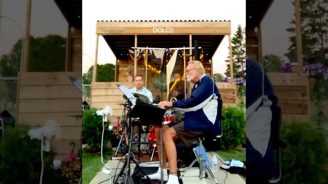 Mood Indigo-Live at Dolce Coffee House #1 смотреть онлайн