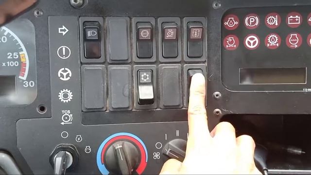 OHT 773D | P2H nama & Pungsi Instrumen Panel || penjelasan Warning !! 1.2.3 #ptck смотреть онлайн