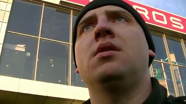 Ублюдки!!! Милиция г. Луганска называет журналистов УБЛЮДКАМИ смотреть онлайн