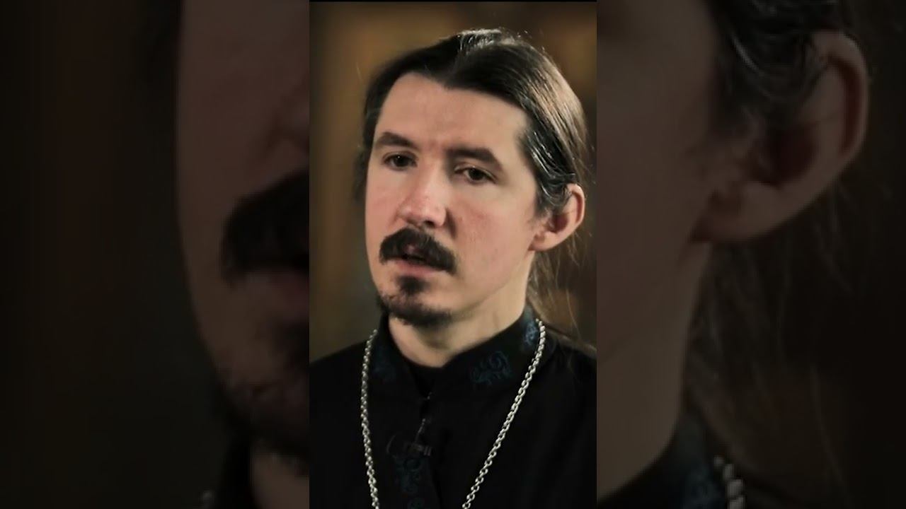 Как правильно креститься? #shorts смотреть онлайн