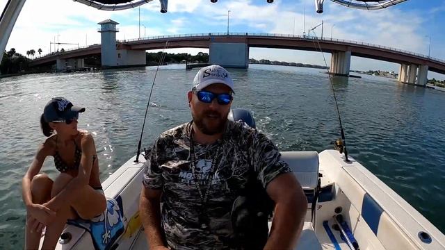 SNOOK, TARPON & BIG REDs Fishing in Florida's Ponce Inlet!!! Plus couple fishing fails 🤦♂️ смотреть онлайн