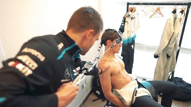 Formula 1 sürücüleri nasıl antreman yapıyor? смотреть онлайн