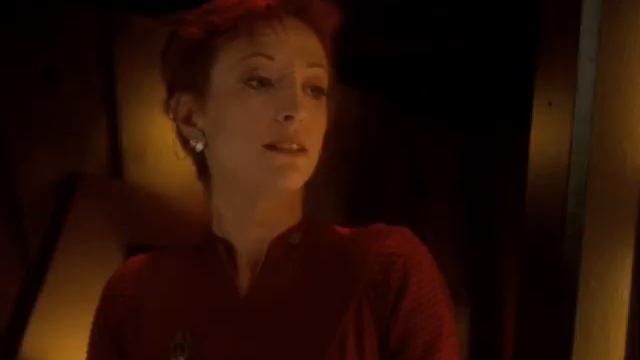 The Jem'Hadar and Cardassian Fight In Quark's Bar смотреть онлайн