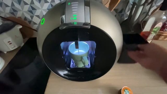 Dolce Gusto Krups + Starbucks Caramel Macchiato