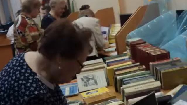 АТМОСФЕРА ПРАЗДНИКА смотреть онлайн