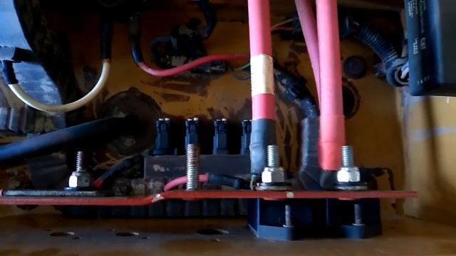 Sistema elétrico e partida da - Caterpillar 966L (2017) смотреть онлайн