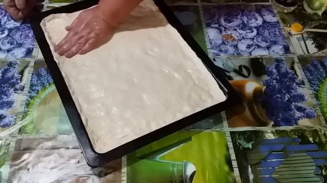 САМАЯ БЮДЖЕТНАЯ ПИЦЦА НА ОГРОМНЫЙ ПРОТИВЕНЬ ДЛЯ БОЛЬШОЙ СЕМЬИ ! смотреть онлайн