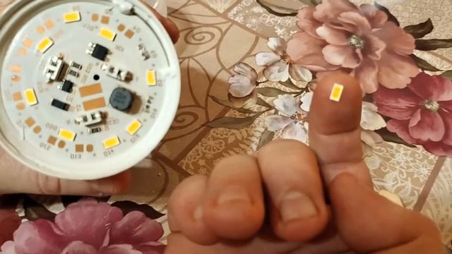 Как отремонтировать светодиодную лампу ? смотреть онлайн