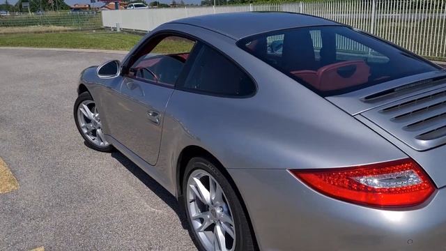 Porsche 911 997.2 MK2 Carrera Coupé смотреть онлайн