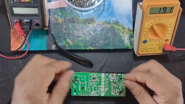 COMO ALTERAR A TENSÃO DE UMA FONTE NOTEBOOK, MOX-LC6 DE 19V PRA 26,6V PASSO A PASSO. смотреть онлайн