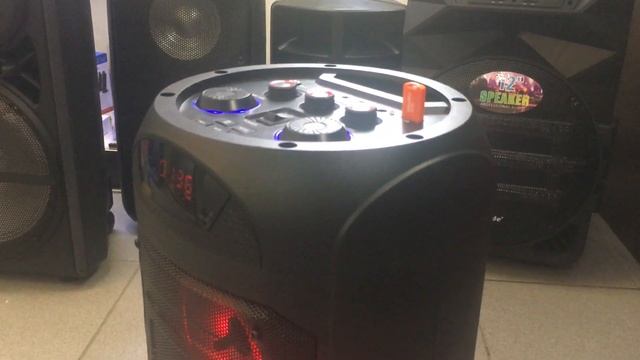 Портативная акустическая система караоке Super Bass T-5201 смотреть онлайн