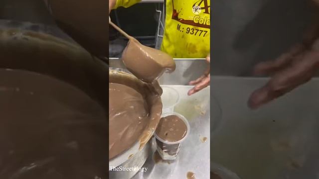 A-one Cocoa Chocolate drink of Surat, best chocolate drink | #streetfood #shorts #foodshorts #viral смотреть онлайн