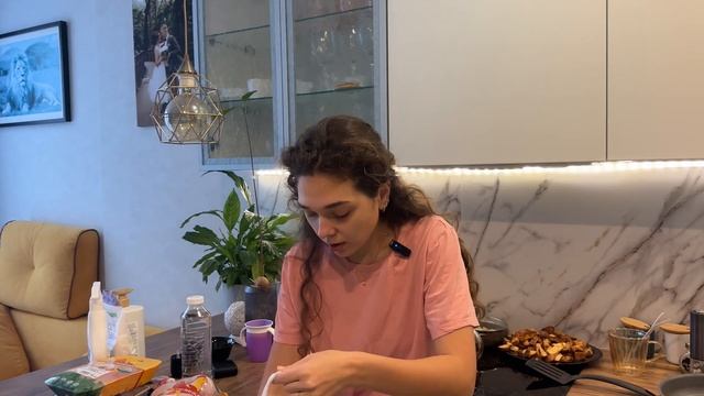 ВЛОГ 🌟🍂|ЗАКУПКА ПРОДУКТОВ 🥬|МОИ ПОКУПКИ✨|ОБЗОР НА НОВЫЙ ПЫЛЕСОС 🧺|БУДНИ МАМЫ👩🏼| ГОТОВКА И УБОРКА смотреть онлайн