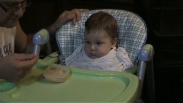 Мы кушаем. смотреть онлайн