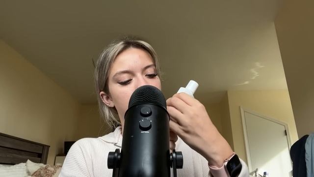 ASMR| Tongue Swirling On Mic/ Intense Cupped Mouth Sounds & Tapping On Random Items