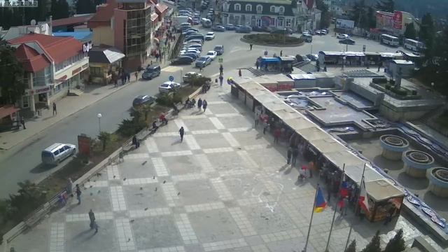 Вебкамера "Площадь Советская". Запись 06.03.2017 14:00:05 смотреть онлайн