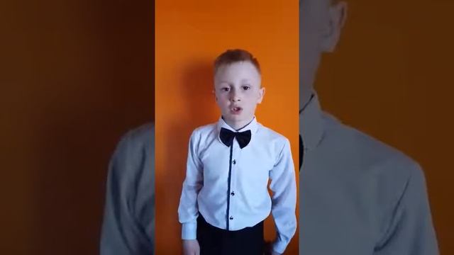 Страна читающая — Георгий Бариев читает произведение «Зима недаром злиться...» Ф. И. Тютчева смотреть онлайн