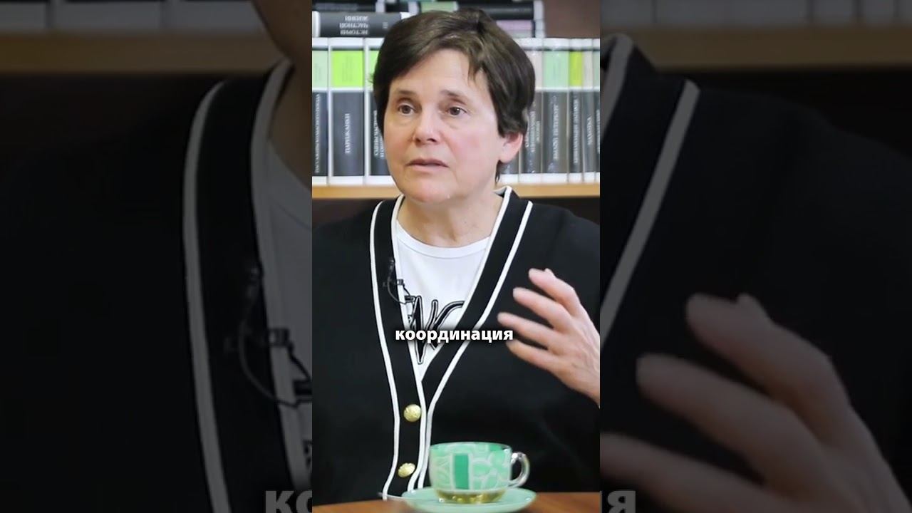 Как мы ограждаем детей от «непарадной» стороны жизни. Издатель Ирина Прохорова#shorts смотреть онлайн