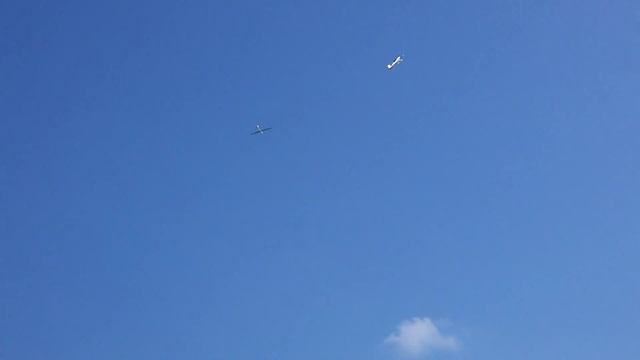 LILIE (14) GIRL POWER RC PILOT WITH SUKHOI SU / Modellflugtage 2016 Pirna смотреть онлайн