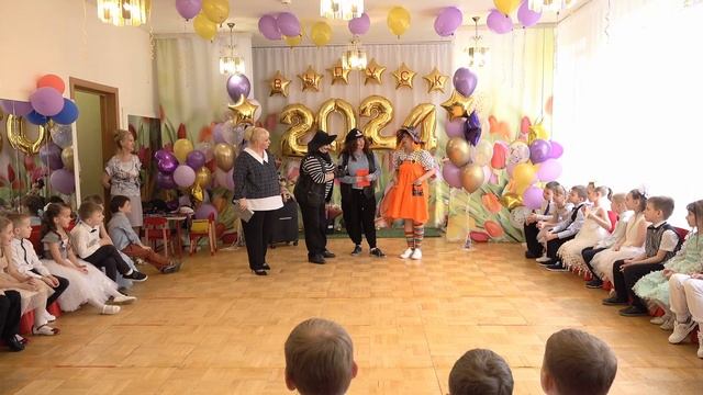 Выпускной. Репортажный фильм. Д.С.№459 смотреть онлайн