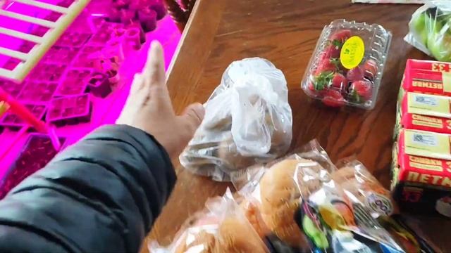 VLOG: ПОДГОТОВКА В ПРАЗДНИКУ🥳 НАШИ ПОКУПКИ🔥ЖИЗНЬ В ДЕРЕВНЕ 🏡 06.05.23 смотреть онлайн