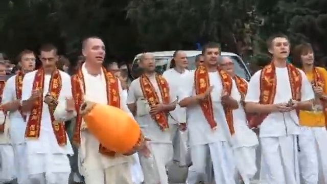 Парад в Краматорске.AVI смотреть онлайн