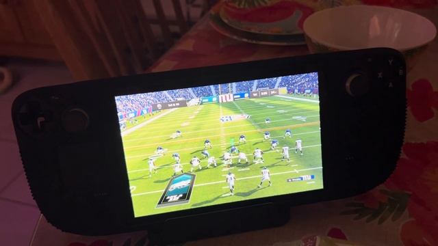 Madden 22 Steam Deck Gameplay! (With PS4 Controller) смотреть онлайн