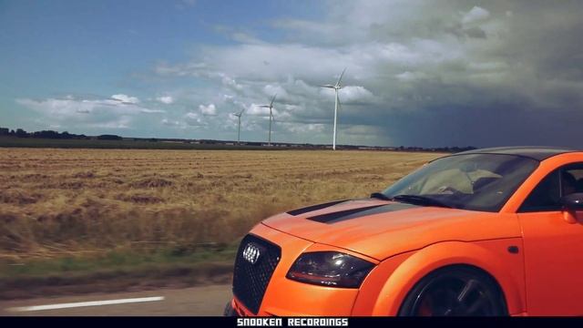 Melissas Audi tt Plåtbreddas ordentligt || Audi tt Turbo смотреть онлайн
