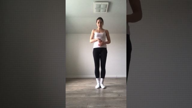 Утренняя танцевальная терапия/ Morning dance therapy смотреть онлайн