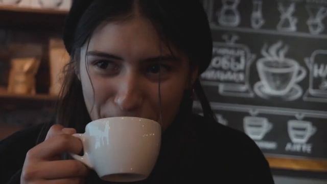 У нас уютно и тепло. Приходите в гости смотреть онлайн