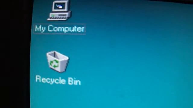 Compaq Deskpro 6450 booting Win95 OSR2.5 in less than 30 seconds смотреть онлайн