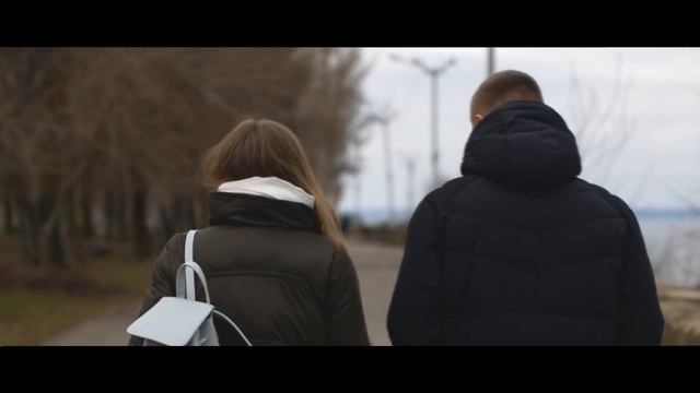 Музичний кліп "ТРИМАЙ" смотреть онлайн